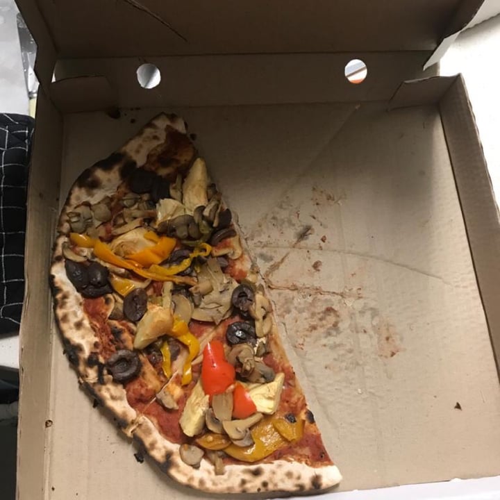 photo of Massimo's Vegan Vegetarian Pizza shared by @zannie on  29 May 2020 - review