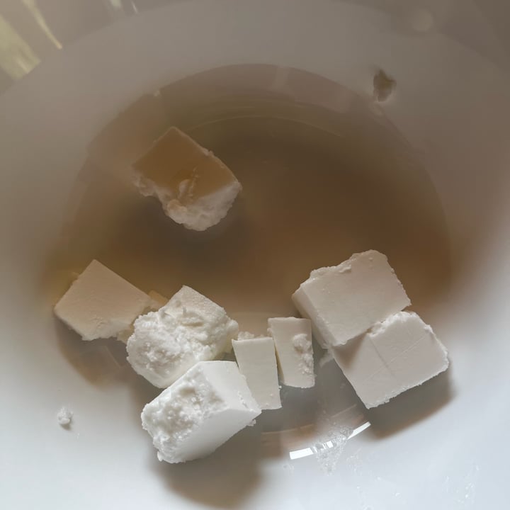 review photo of Violife Greek White (Block/Panetto) shared by @martinabotelli on 24 Jul 2022 - review