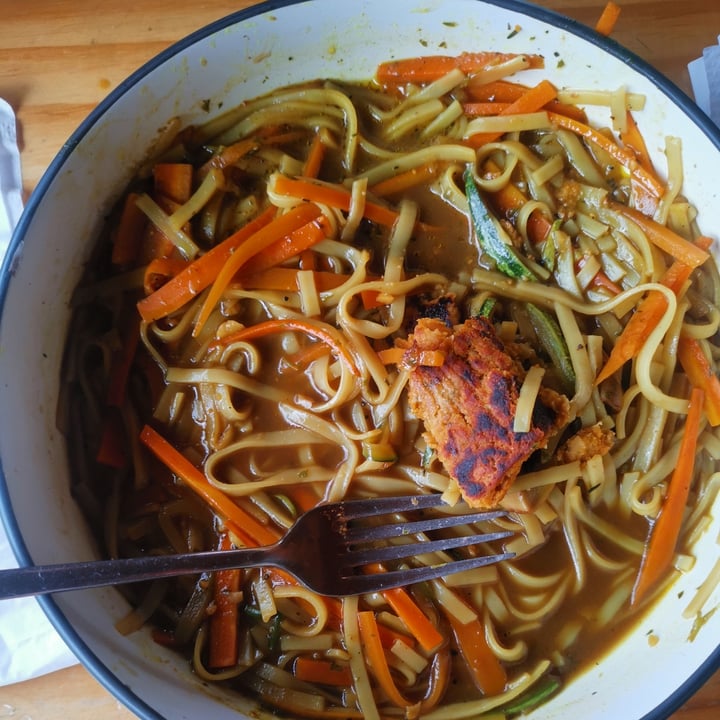 review photo of Nayaláh Pad Thai vegetariano shared by @aflyingdeer on 29 May 2022 - review