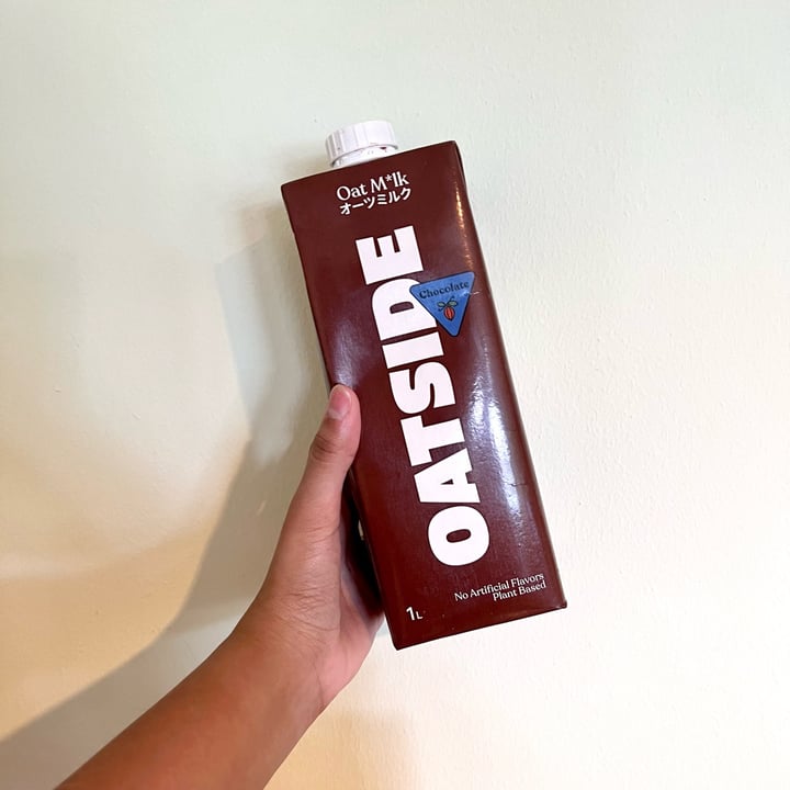 review photo of Oatside Oatside Chocolate shared by @claudben on 27 Feb 2022 - review