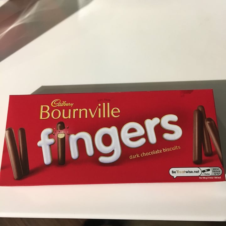 photo of Cadbury Bournville Fingers shared by @ellamentry on  16 Mar 2021 - review