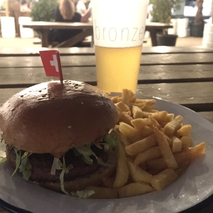review photo of Bronzette - Ouverture Juin 2020 Vegan Burger shared by @guic on 12 Sep 2020 - review