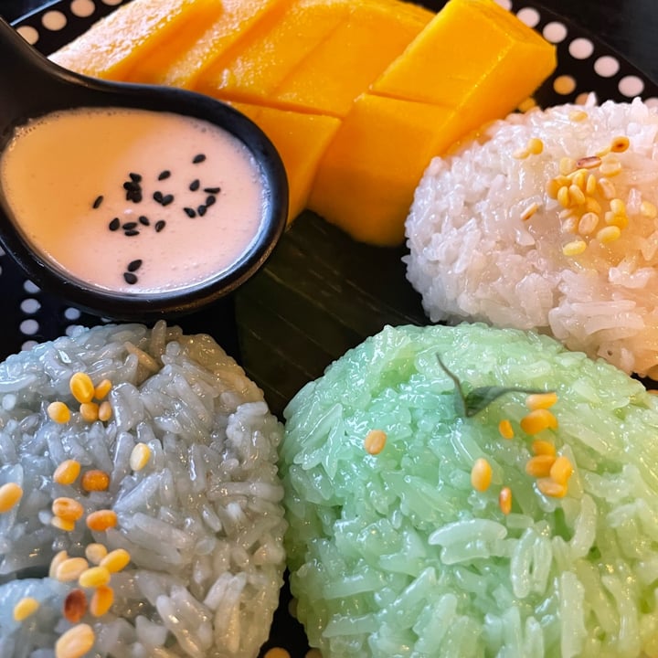 review photo of Oh My Thai - Pantai Berawa Sticky Rice Mango shared by @liftsplantshine on 20 Dec 2021 - review