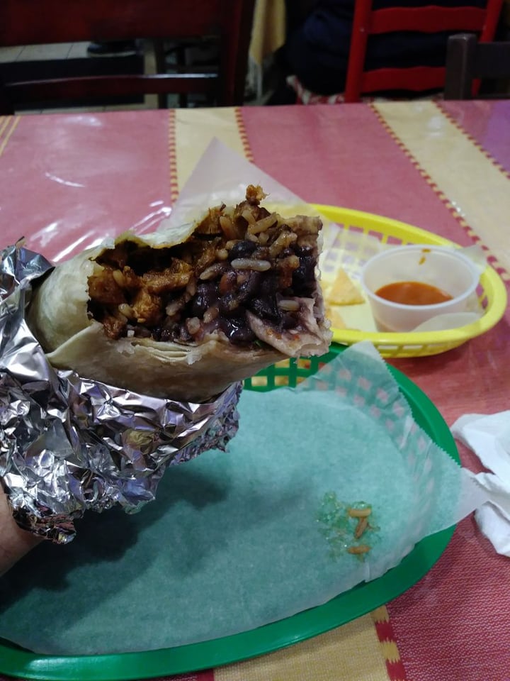 review photo of El Cantaro El Cantaro "Steak" Burrito shared by @elementalv on 02 Mar 2020 - review
