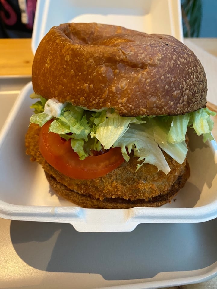 review photo of Season Square Burger Crispy shared by @audrey4animals on 03 Apr 2020 - review