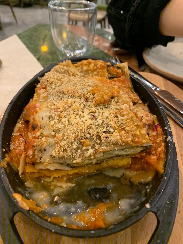 photo of WabiSabi Lasagna shared by @saudivegancommunity on  06 Nov 2019 - review