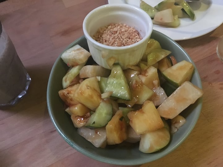 photo of Real Food Fruit Rojak shared by @janicita79 on  10 Feb 2018 - review