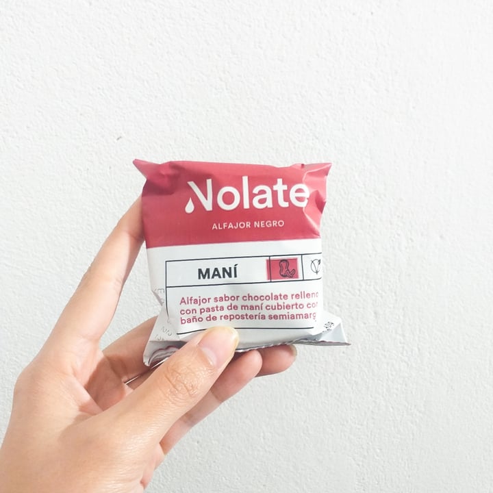 photo of Nolate Alfajor Negro De Mani shared by @isabella05 on  01 Apr 2022 - review