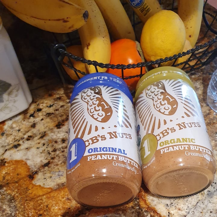 photo of CB's Nuts Organic Creamunchy Peanut Butter shared by @paniwilson on  13 Dec 2021 - review