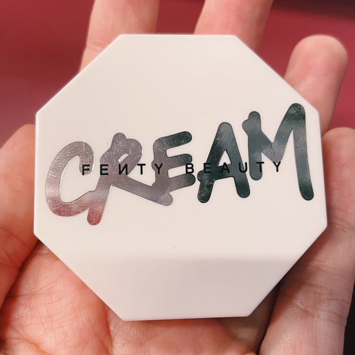 review photo of Fenty Beauty Cheeks Out Blush shared by @yshrach on 19 Jul 2021 - review