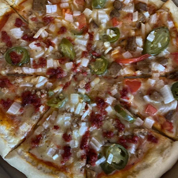 photo of Calavegans Pizza Mexicana-Ranchera shared by @unidad-animal on  27 Jun 2020 - review