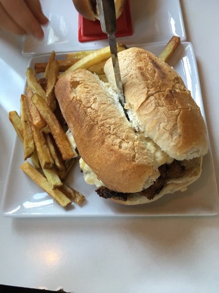 review photo of Vegan Dealer Barros Lucho shared by @javieras on 04 Jan 2020 - review