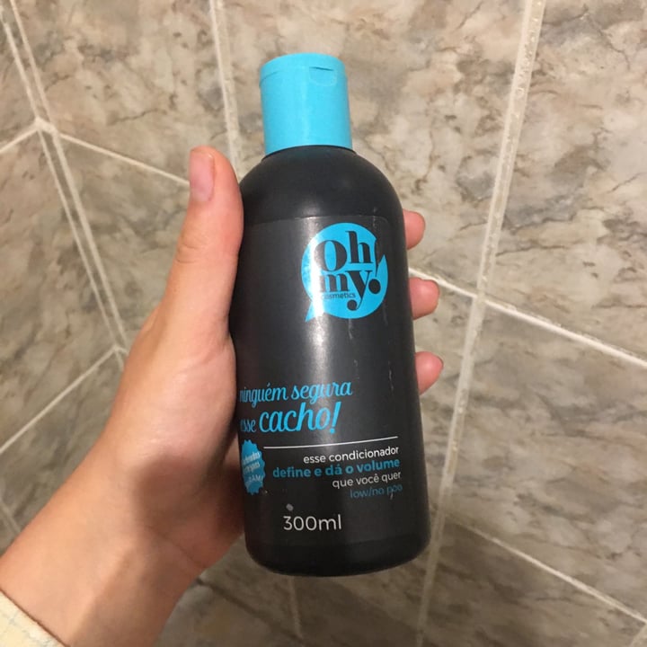 review photo of Oh my! Cosmetics Condicionador Ninguém Seguro Esse Cacho shared by @rodrigolemos on 11 Jul 2021 - review