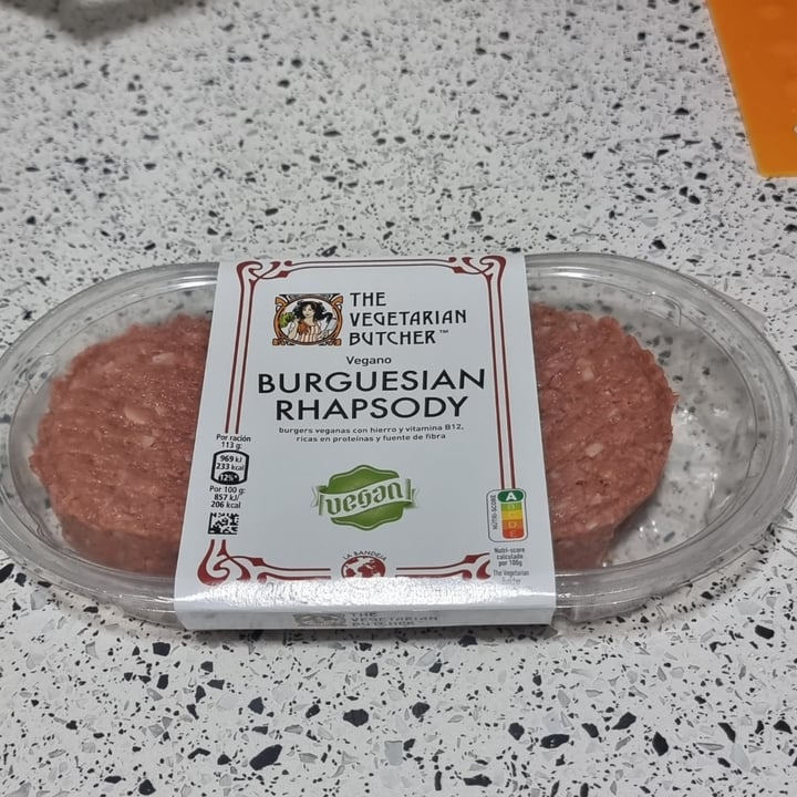 photo of The Vegetarian Butcher burguesian rhapsody shared by @mariencd on  23 Oct 2022 - review