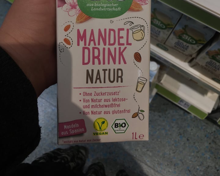 photo of dmBio Mandel Drink shared by @abuela on  25 May 2020 - review