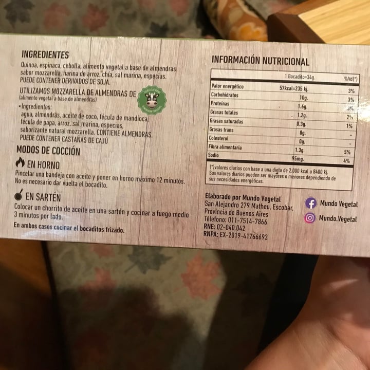 review photo of Mundo Vegetal Bocaditos de quinoa con muzzarella de almendra shared by @carogarcia on 06 Jan 2021 - review
