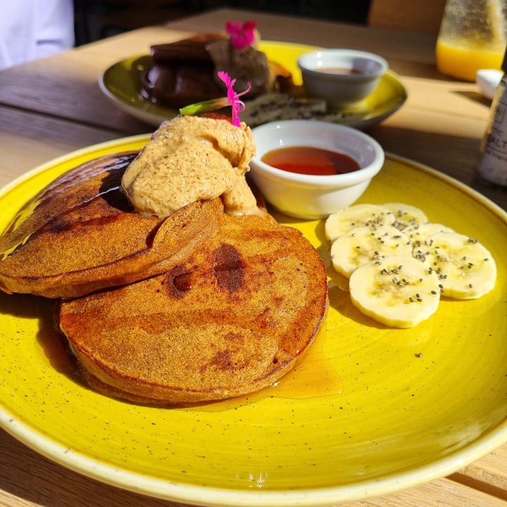 photo of Sweetbeet Vegan Flapjacks shared by @spinachsteve on  30 Apr 2021 - review