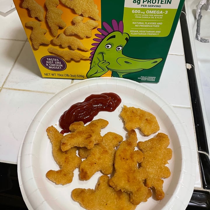 photo of Yummy Dino Buddies Meatless Veggie Nuggets shared by @joinbriantology on  30 Dec 2020 - review