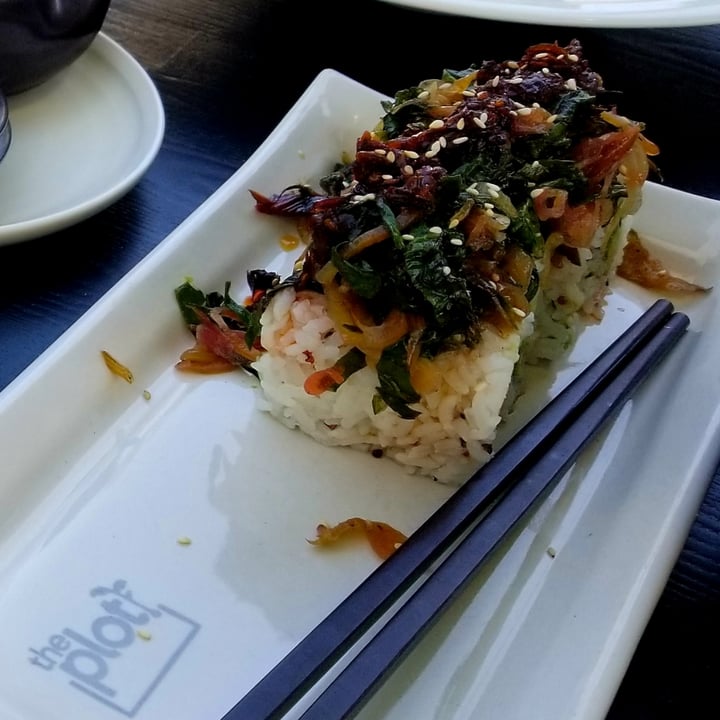 photo of The Plot Veggie Roll Sushi shared by @chickpeaandlotus on  19 Jul 2020 - review