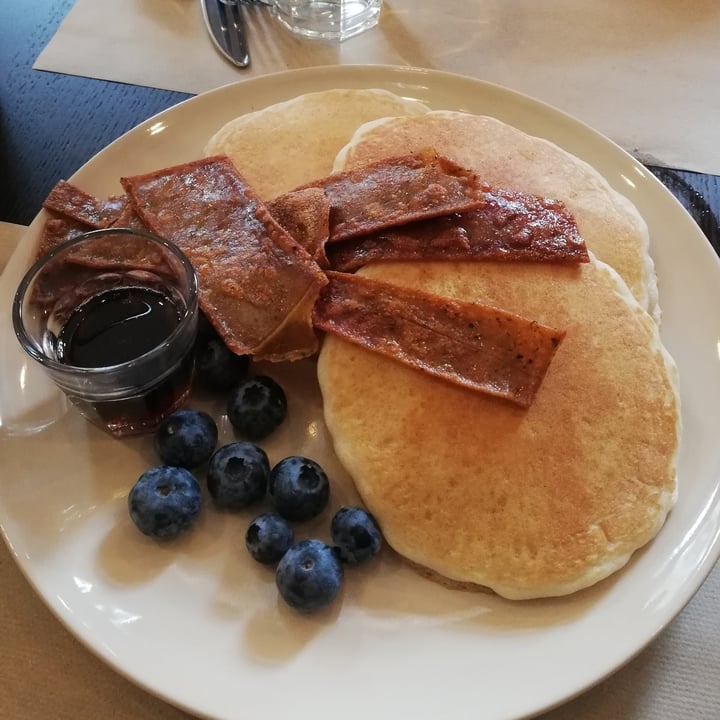 photo of Tauer Bakery Tauer pancakes shared by @omsohum on  14 Feb 2022 - review