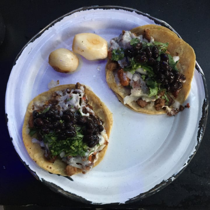 photo of Por siempre vegana 2 Taco Campechano shared by @danidilema on  02 Nov 2020 - review