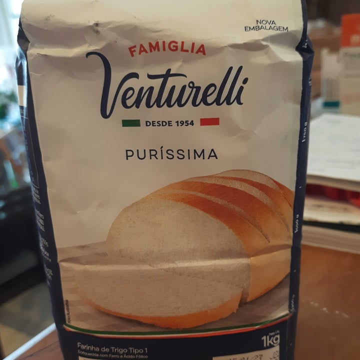 photo of Famiglia Venturelli Farinha de Trigo Tipo 1 shared by @cyntiatomazelli on  22 Sep 2022 - review