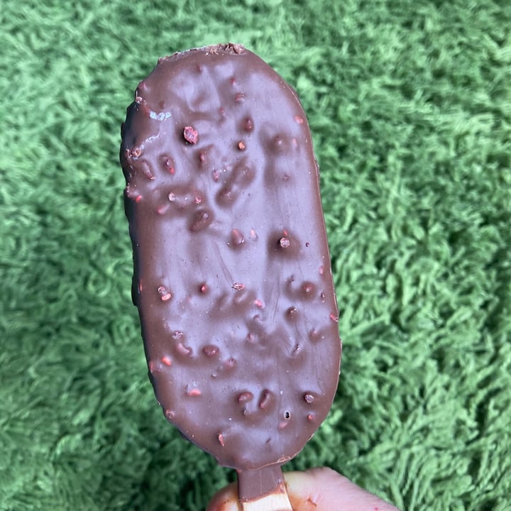 photo of Simple Truth Dairy-free chocolate raspberry frozen dessert bar shared by @nibblenyaka on  29 Jun 2021 - review