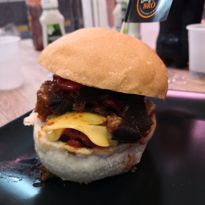 photo of Burger's bro' Polpettoso Veg shared by @claudiasquillante on  03 Sep 2022 - review