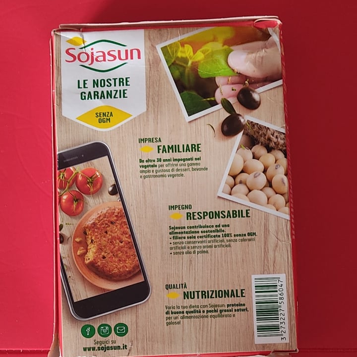 review photo of Sojasun Burger Vegetale Pomodoro & Olive shared by @patrik on 21 Feb 2022 - review
