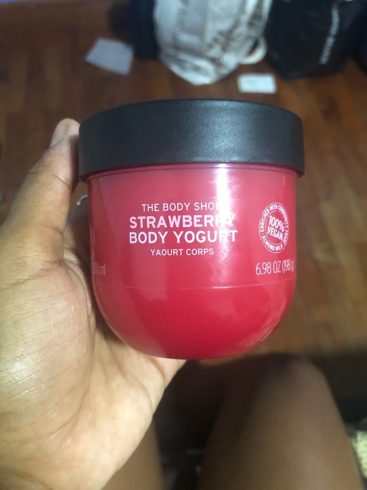 photo of The Body Shop Strawberry Body Yogurt shared by @alyrauff on  26 Dec 2019 - review