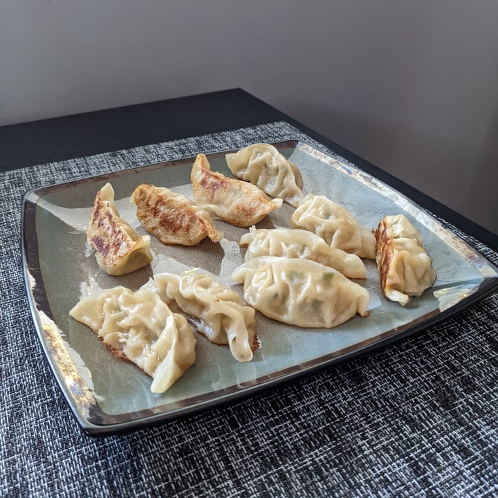 photo of Hungry Planet Gyoza shared by @missmeggymarie on  10 Oct 2022 - review