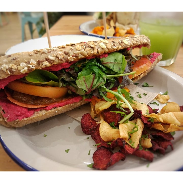 review photo of Almalibre Açaí Bar Alhambra Sandwich shared by @vagrantvegan on 31 Oct 2021 - review