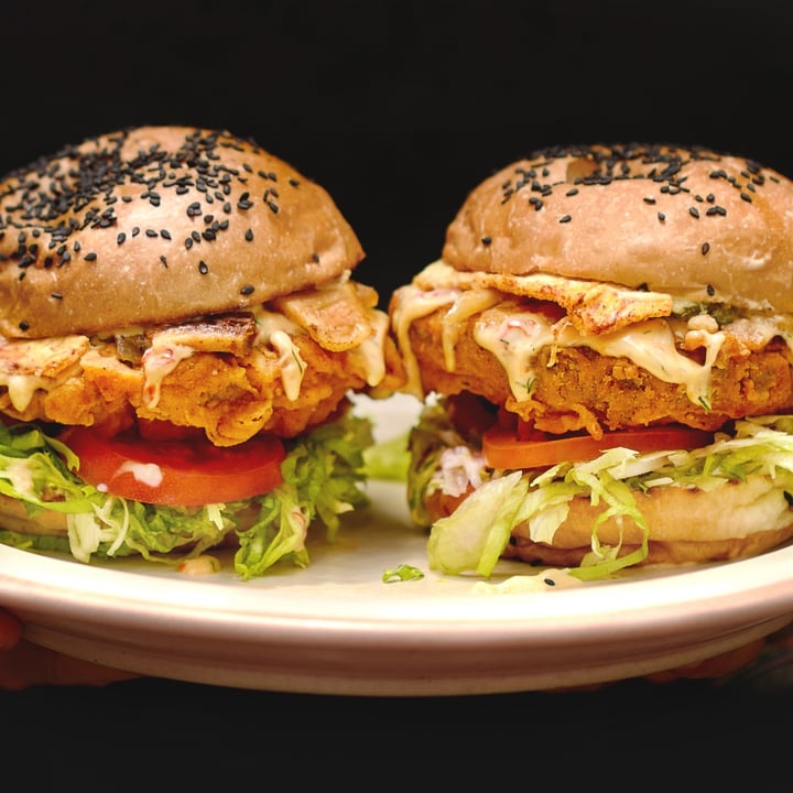 review photo of Manggis in Canggu Buttermylk Chicken Burger shared by @veganbastard on 01 Jan 2022 - review