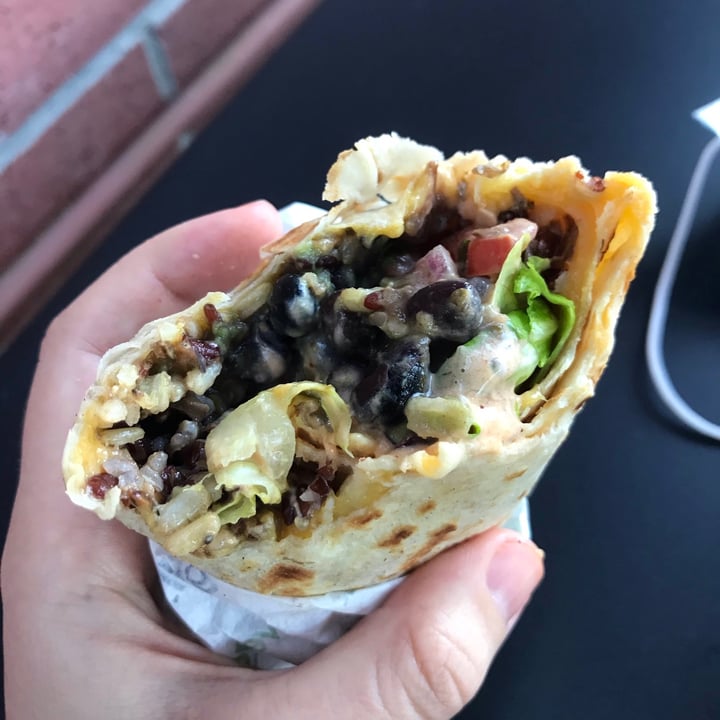 photo of Veggie Grill 7 Layer Burrito shared by @naruto on  02 Oct 2020 - review