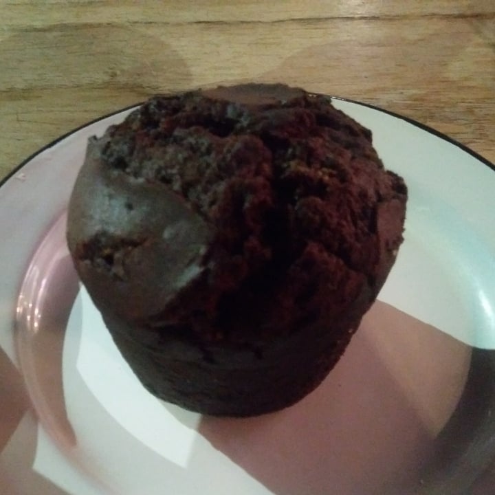 photo of OL'DAYS Coffee and Deli Muffin de chocolate vegano shared by @rochisalg on  29 Aug 2021 - review