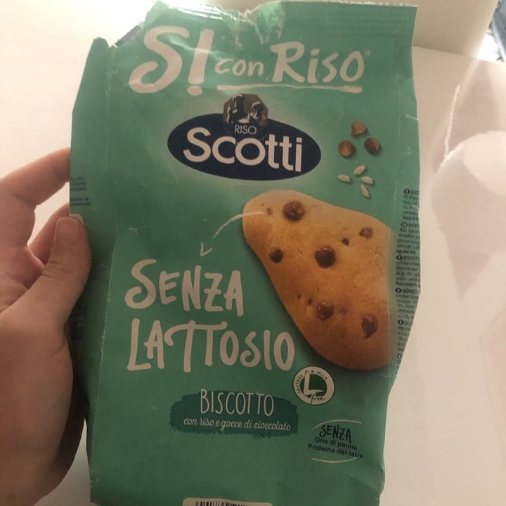 review photo of Riso Scotti Biscotto con riso e gocce di cioccolato shared by @margheretchickens on 02 Apr 2022 - review