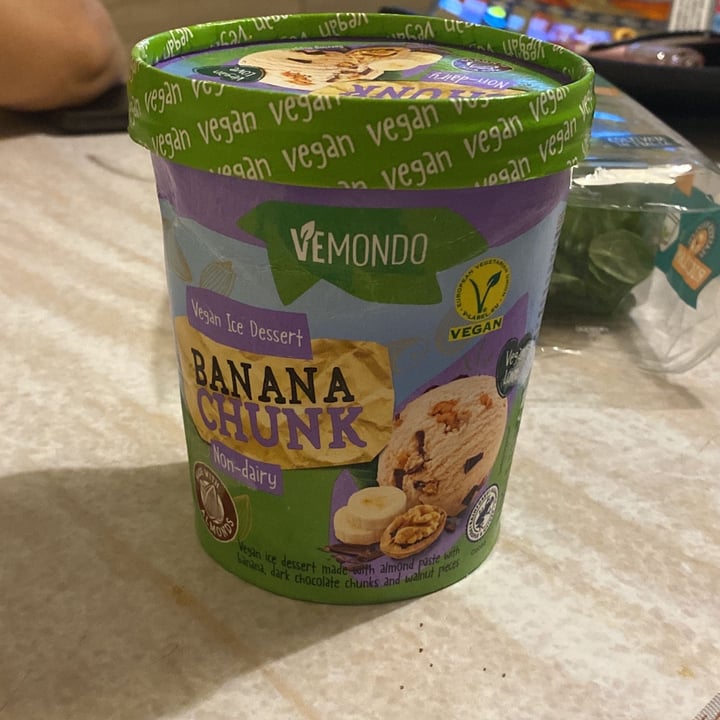 photo of Vemondo  Banana Chunk Ice Cream shared by @laura00 on  04 Aug 2022 - review