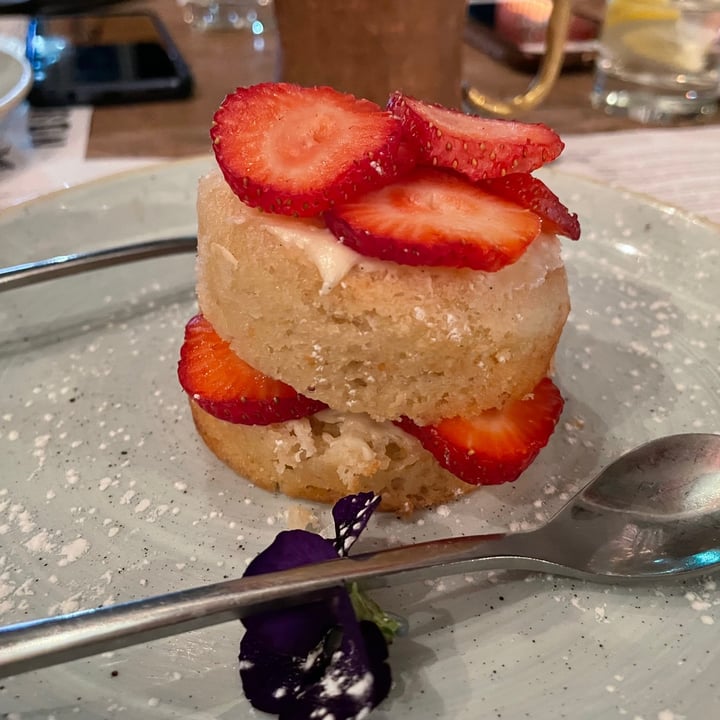 photo of Perron Mexican Restaurant Strawberry Shortcake shared by @pravika on  26 Sep 2021 - review