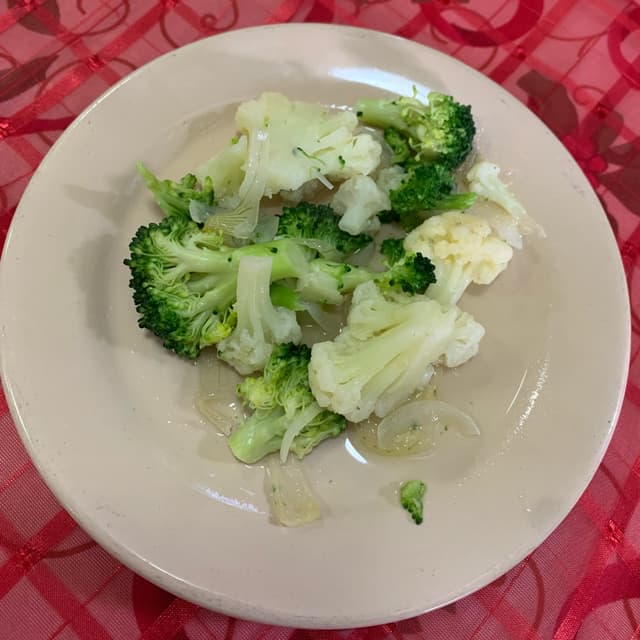 Photo of the dish “Ensalada brocoliflor”
