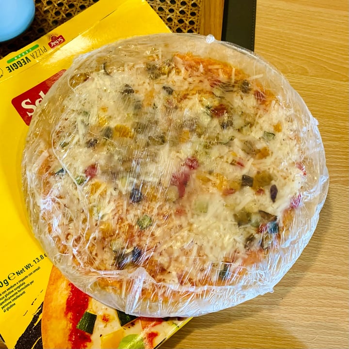 photo of Schär Pizza Veggie shared by @gingersaint on  08 Nov 2022 - review