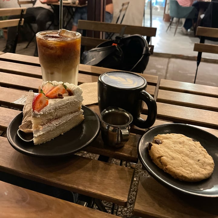 photo of Café Vegetal Pastel de tres leches shared by @jou269 on  22 Sep 2022 - review