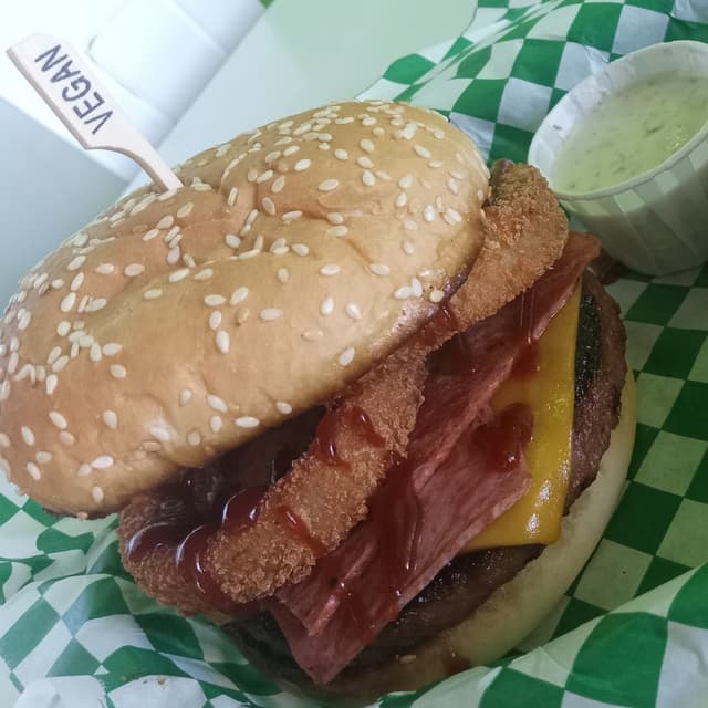 Photo of the dish “Wild-West Burger”