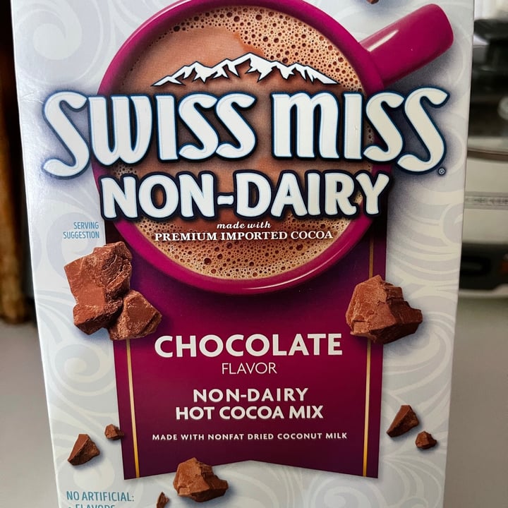 photo of Swiss Miss Swiss Miss non-dairy Hot Cocoa shared by @katiefaye on  28 Jun 2021 - review