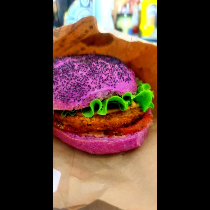 photo of Flower Burger Cherry Bomb shared by @goveg on  24 May 2021 - review