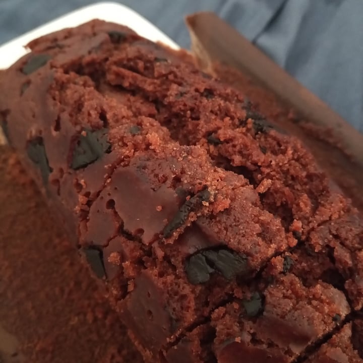 photo of Krishna Veg Budín de chocolate con chispas de chocolate shared by @-giuliana- on  30 Jan 2022 - review