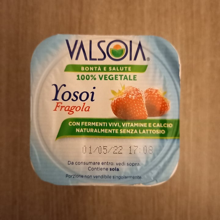 review photo of Valsoia Yosoi Fragola shared by @kzlyza on 04 Apr 2022 - review