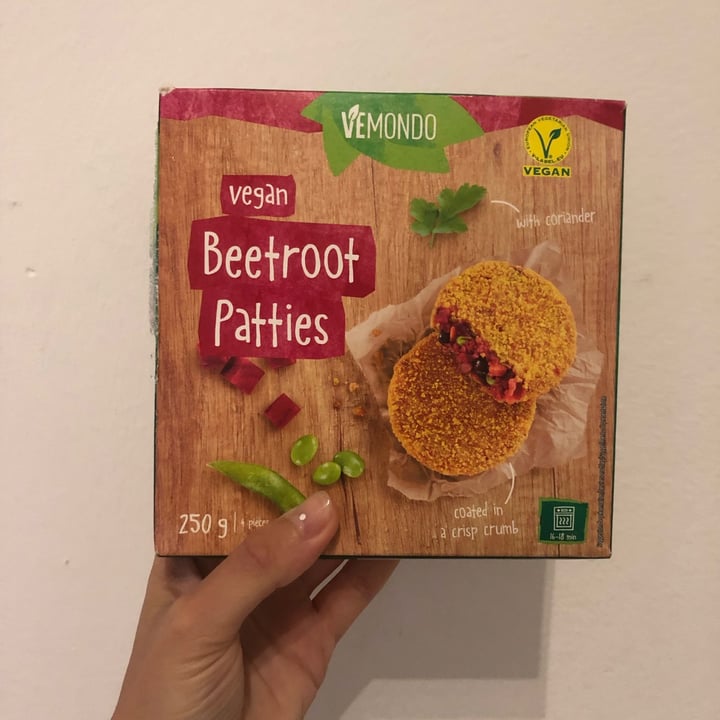 review photo of Vemondo Beetroot patties shared by @emanilardi on 11 May 2022 - review