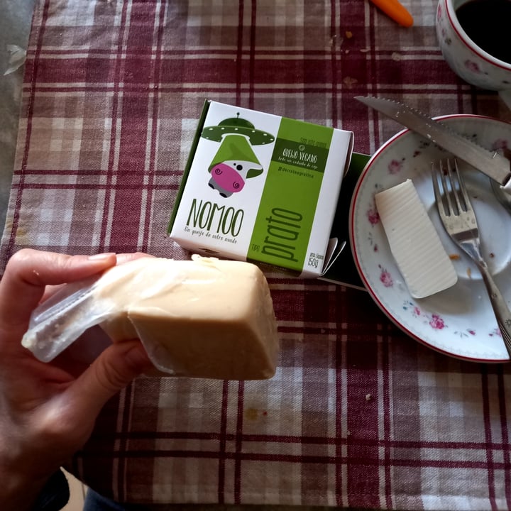 photo of NOMOO Plant-Based Brasil Queijo Prato shared by @marcialucks on  07 Aug 2021 - review
