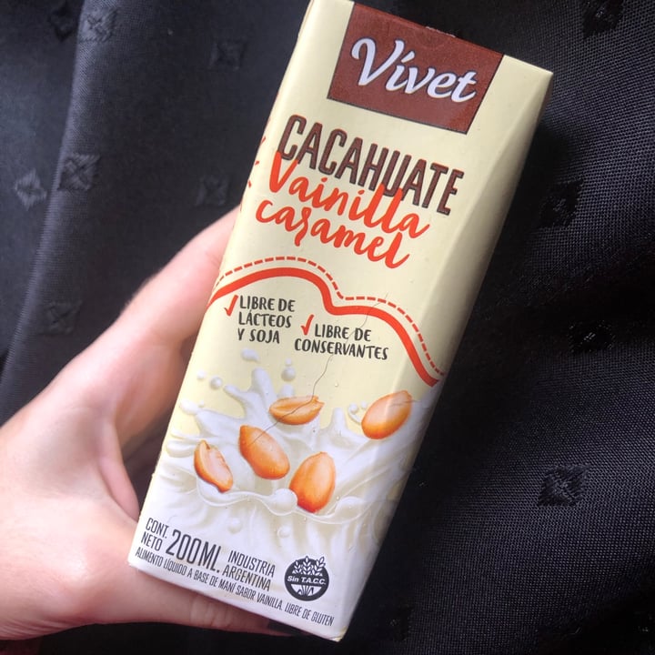review photo of Vívet Leche de Cacahuate sabor Vainilla Caramel shared by @ilysbrenda on 30 Jun 2020 - review