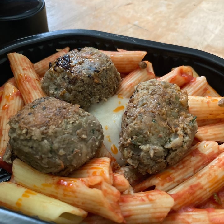 photo of Regio Food Albóndigas con pasta shared by @txknx on  31 Aug 2021 - review
